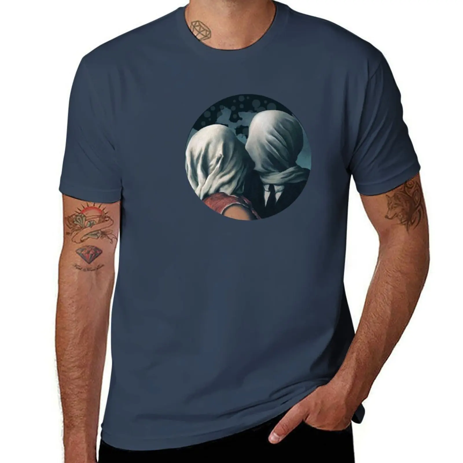 Lovers, kiss the The T-Shirt Gym Exercise Short Sleeve T-Shirt
Lovers, kiss the The T-Shirt Gym Exercise Short Sleeve T-Shirt