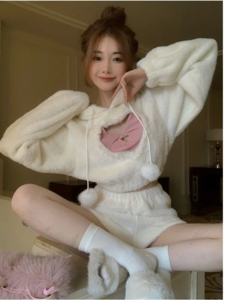 Fashion All-match Long Sleeved Hooded Sweatshirt for Women+ Y2k High Waist Slim Fit Shorts Spring Autumn New Two Piece Sets
Fashion All-match Long Sleeved Hooded Sweatshirt for Women+ Y2k High Waist Slim Fit Shorts Spring Autumn New Two Piece Sets