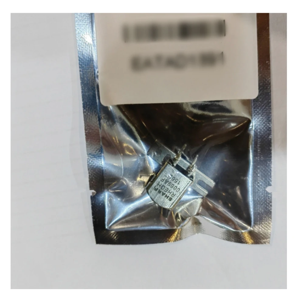 Высококачественная магнитная головка 983 (правая) для радиомагнитофона Sharp GF-777, запасная часть/аксессуар
Высококачественная магнитная головка 983 (правая) для радиомагнитофона Sharp GF-777, запасная часть/аксессуар