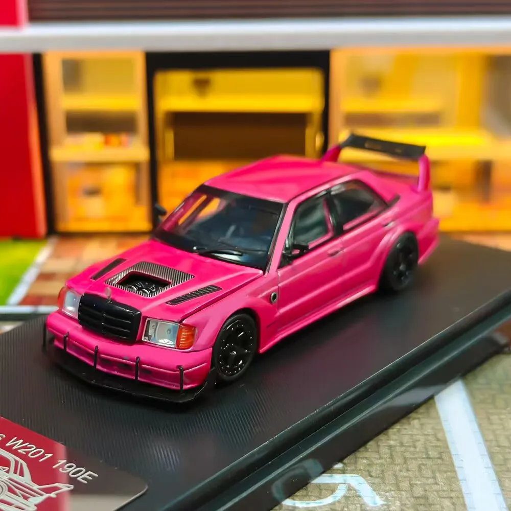 Pre-RM1:64 Alloy W201 190E Modified (Hood Open) Car Model
Pre-RM1:64 Alloy W201 190E Modified (Hood Open) Car Model