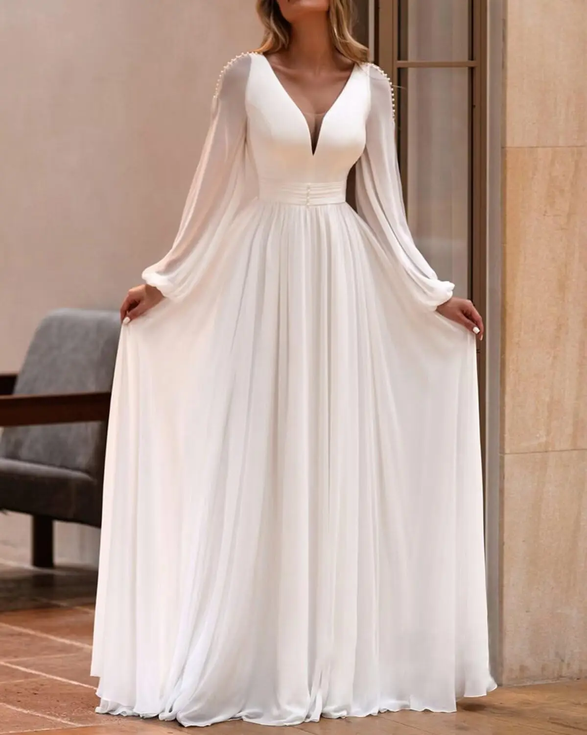 Women's Long Sleeves Wedding Dresses for Bride Chiffon Beading Sexy V Neck Formal Bridal Dress
Women's Long Sleeves Wedding Dresses for Bride Chiffon Beading Sexy V Neck Formal Bridal Dress