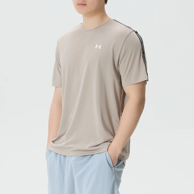 Under Armour T-Shirt Men's Sportswear Fashionable Short-Sleeved Breathable Running Fitness Training Casual Top 6012356-203
Under Armour T-Shirt Men's Sportswear Fashionable Short-Sleeved Breathable Running Fitness Training Casual Top 6012356-203