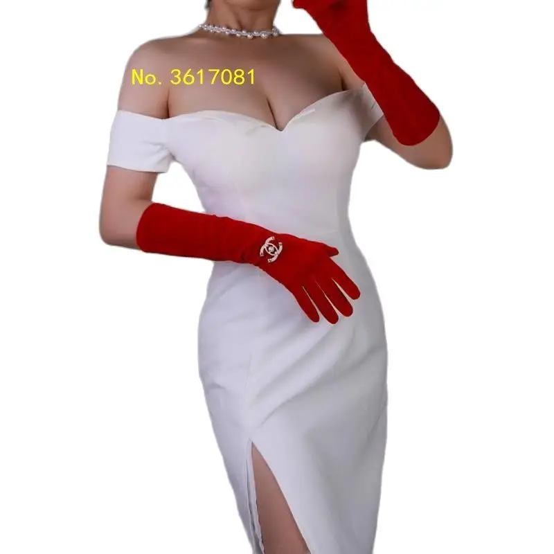 Women's Velvet gloves retro cocktail party evening dress Cosplay Costumes nightclub stage performance gloves 40cm
Women's Velvet gloves retro cocktail party evening dress Cosplay Costumes nightclub stage performance gloves 40cm