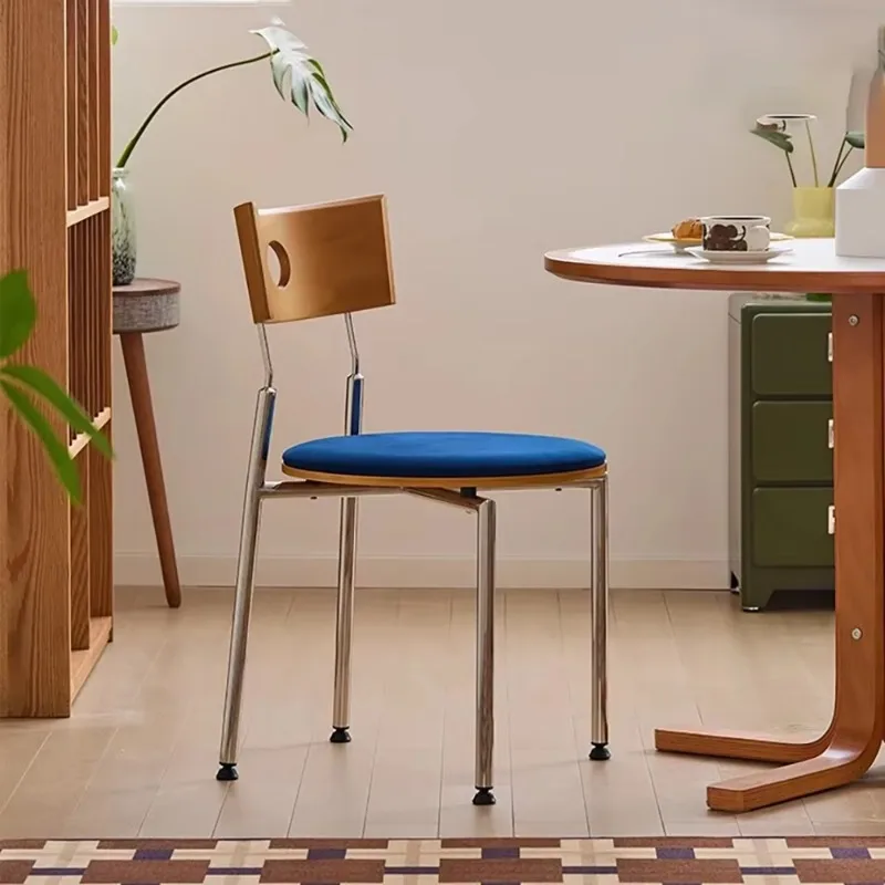 Комплект из 2 современных обеденных стульев с металлическими ножками, обитые тканью, премиум-класса, для гостиной, стулья для столовой, эстетичные стулья для спальни, мебель
Комплект из 2 современных обеденных стульев с металлическими ножками, обитые тканью, премиум-класса, для гостиной, стулья для столовой, эстетичные стулья для спальни, мебель