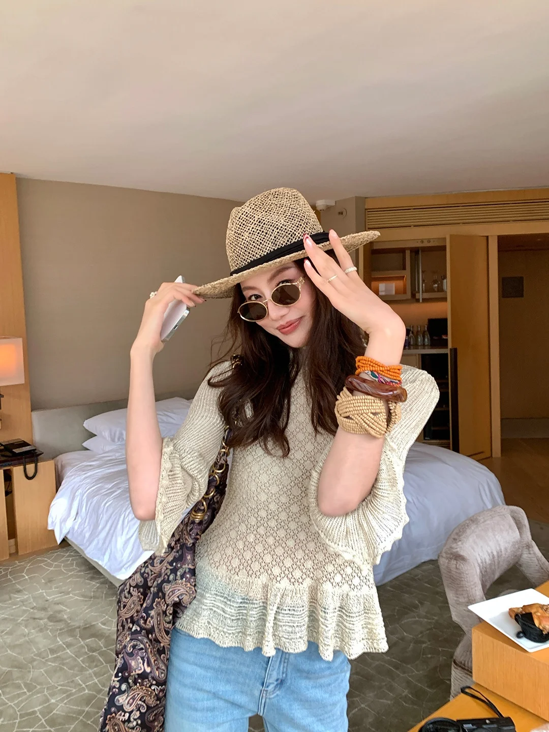 Dragon Xier Soft Breeze Hollow out Lantern Sleeve Knitted Top Women's Thin Elegant Shirt J442 Polyester Fiber 10% Other 90%
Dragon Xier Soft Breeze Hollow out Lantern Sleeve Knitted Top Women's Thin Elegant Shirt J442 Polyester Fiber 10% Other 90%