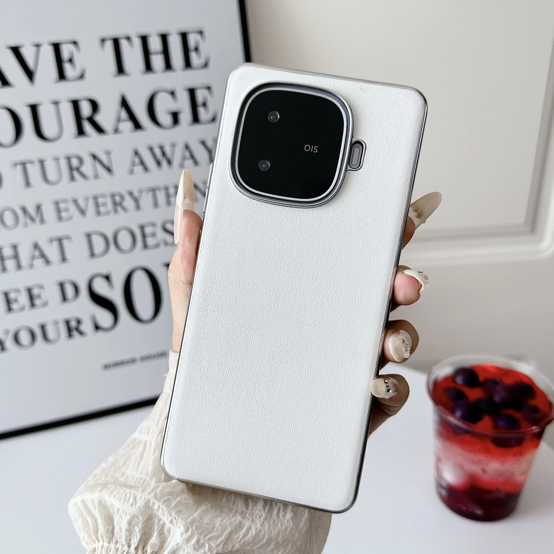 Case For iQOO Z9 Turbo /Y200 GT/iQOO Z9 TurboPlus 5G Luxury Leather PC Skin-friendly Back Cover For iQOO Z9 Turbo Plus Funda
Case For iQOO Z9 Turbo /Y200 GT/iQOO Z9 TurboPlus 5G Luxury Leather PC Skin-friendly Back Cover For iQOO Z9 Turbo Plus Funda