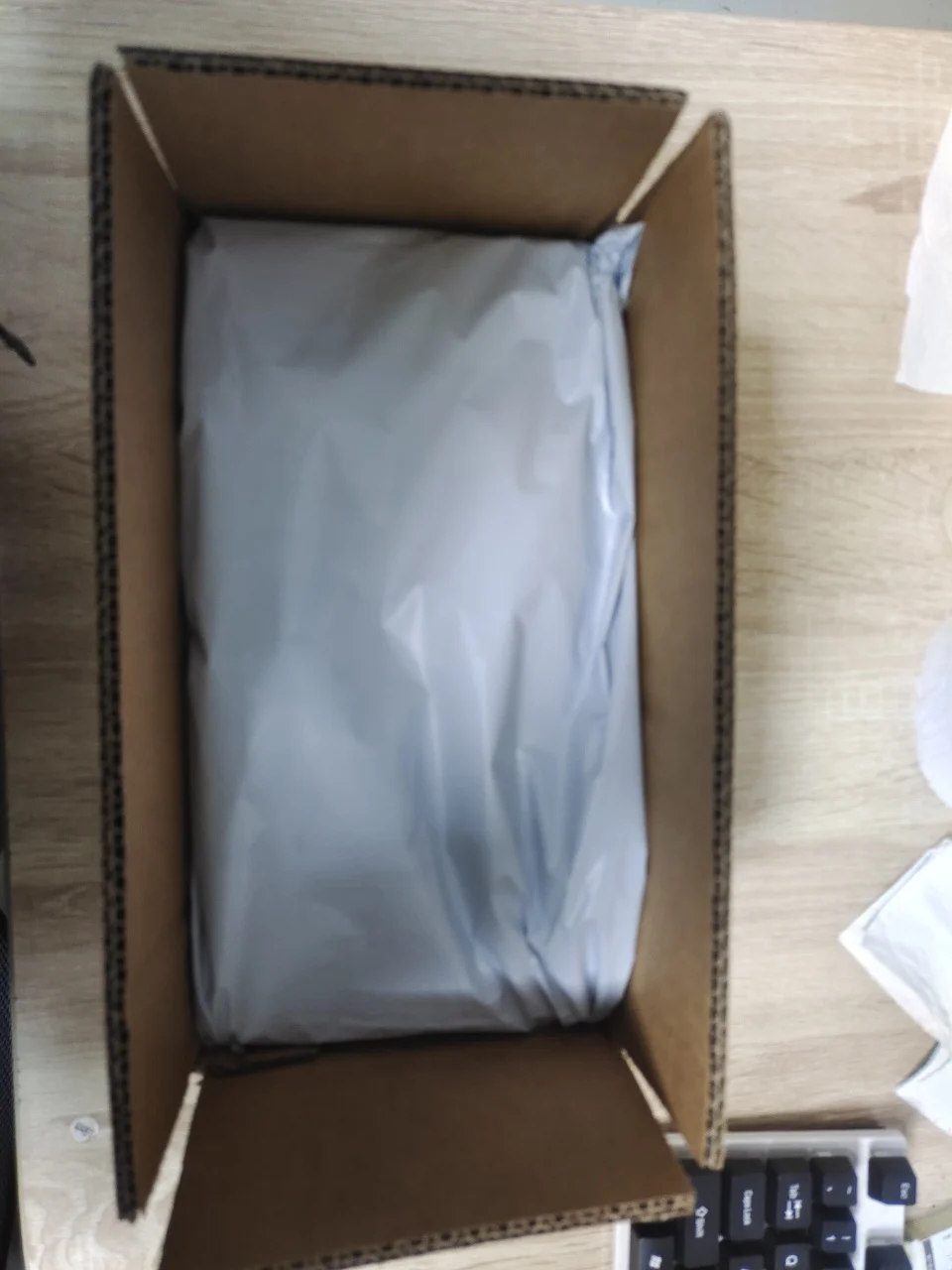 48В 4/8-портовый PoE-коммутатор Ethernet 10/100 Мбит/с IEEE 802.3 af/at для систем IP-видеонаблюдения, VLAN, 250 м, 4 кВ
48В 4/8-портовый PoE-коммутатор Ethernet 10/100 Мбит/с IEEE 802.3 af/at для систем IP-видеонаблюдения, VLAN, 250 м, 4 кВ