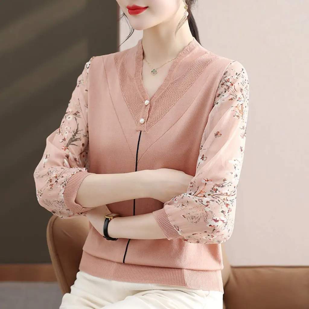 Elegant Ice Silk Knitwear for Women Thin Spring Wear Fashion Shirt with Seven Sleeves Middle-aged Women's Style
Elegant Ice Silk Knitwear for Women Thin Spring Wear Fashion Shirt with Seven Sleeves Middle-aged Women's Style