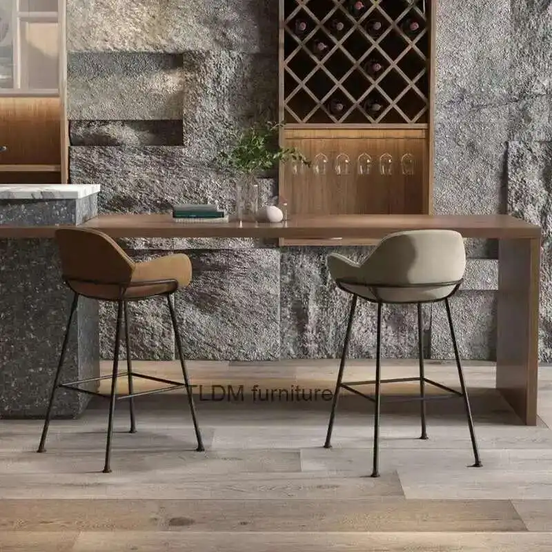 Nordic Black Iron Bar Chairs Creative Backrest Armchair High Chair Modern Simple Bar Stool Home high table Kitchen Bar Chair Z
Nordic Black Iron Bar Chairs Creative Backrest Armchair High Chair Modern Simple Bar Stool Home high table Kitchen Bar Chair Z