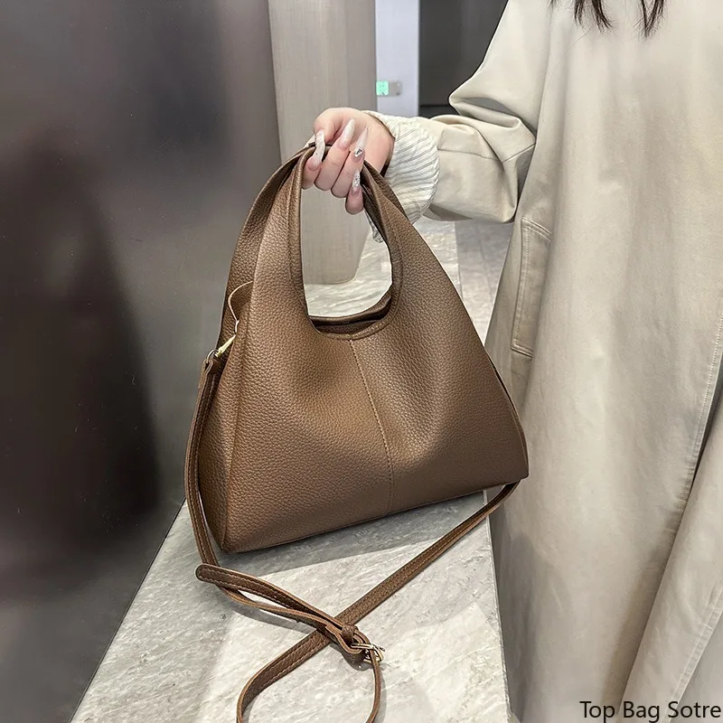 Women's Shoulder Bag Large Capacity Top Handle Crossbody Summer Beach Minimalist Handbag
Women's Shoulder Bag Large Capacity Top Handle Crossbody Summer Beach Minimalist Handbag