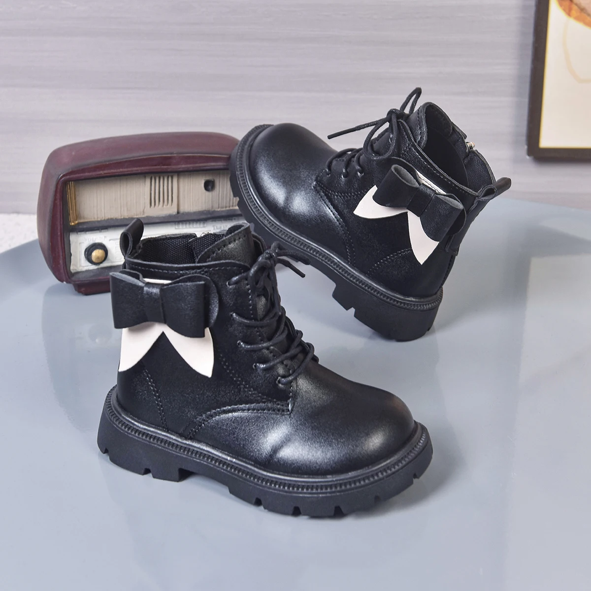 Girls Ankle Boots 2025 New Autumn and Winter Fashion Zip Beautiful Bows Princess Non-slip Performance Boots for Catwalk Casual
Girls Ankle Boots 2025 New Autumn and Winter Fashion Zip Beautiful Bows Princess Non-slip Performance Boots for Catwalk Casual