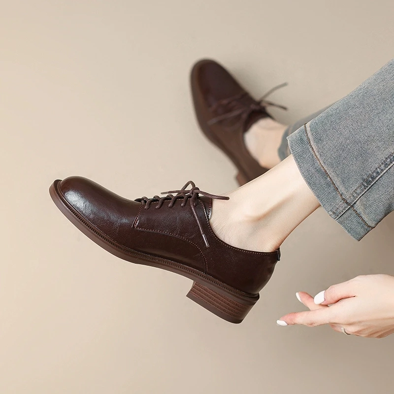 Comfortable Retro Leather Lightweight Chunky Heel Flats Women's Autumn Winter British Style Deep Mouth Lace up Versatile Leat...
Comfortable Retro Leather Lightweight Chunky Heel Flats Women's Autumn Winter British Style Deep Mouth Lace up Versatile Leat...