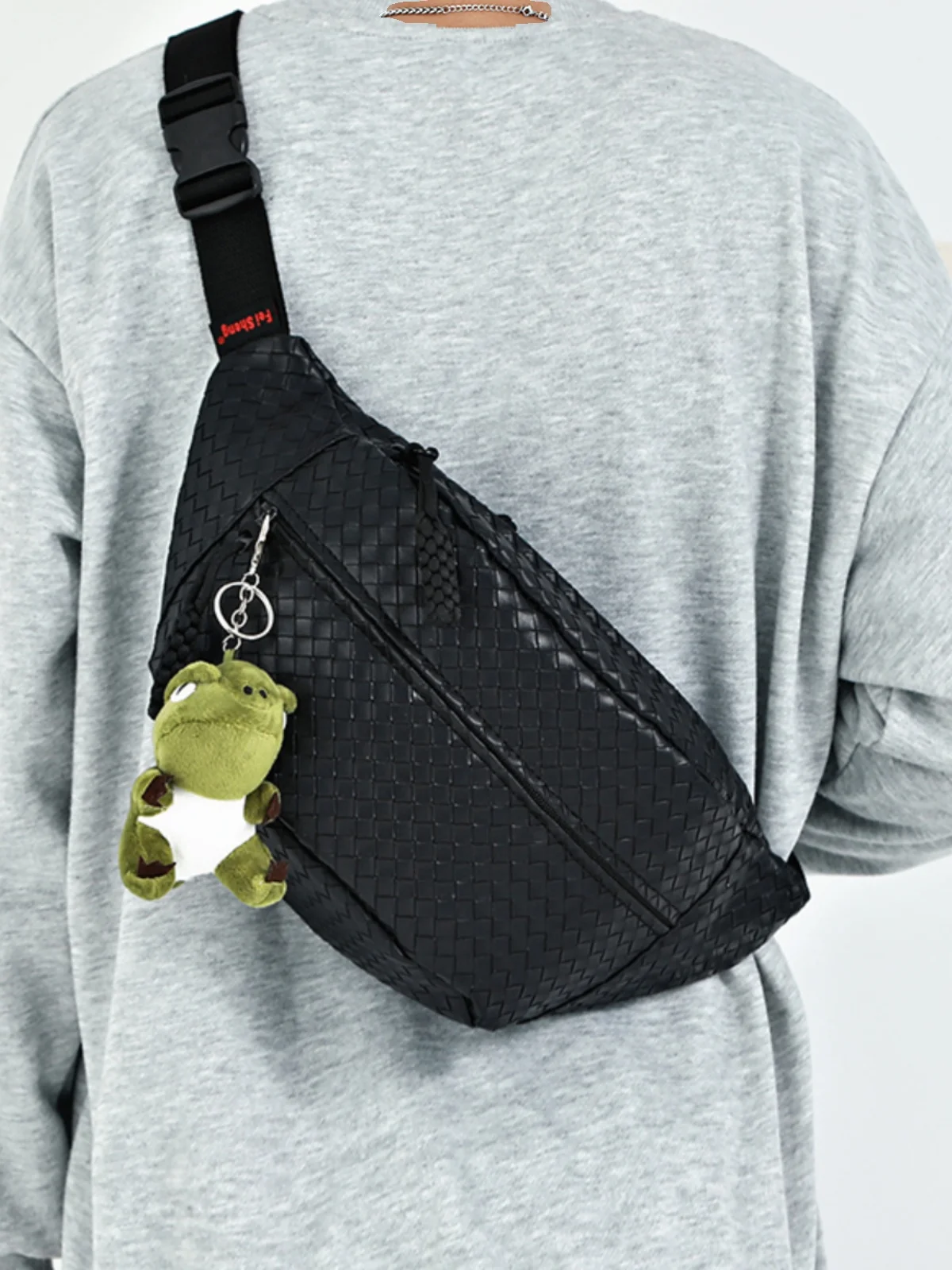 Casual Commuter ex Crossbody Bag Woven Single oulder Bag Small Waist Bag for Students And Youth in Soft PU Leather
Casual Commuter ex Crossbody Bag Woven Single oulder Bag Small Waist Bag for Students And Youth in Soft PU Leather