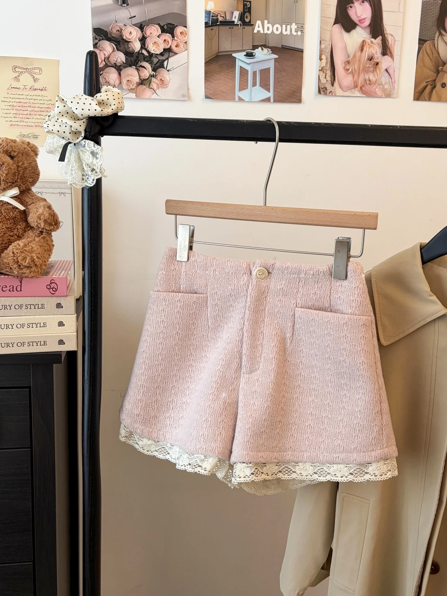 Pink Lace Splicing orts Women's High Waist Slimming A-Line Pants Autumn Winter New Sle Faionable Versatile Ladies' Pants
Pink Lace Splicing orts Women's High Waist Slimming A-Line Pants Autumn Winter New Sle Faionable Versatile Ladies' Pants