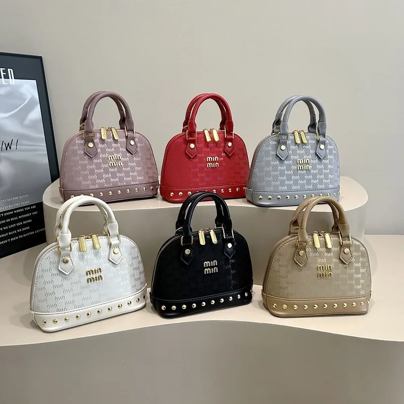2025 New Vintage Women's Shoulder Bag Fashion Retro Tote Purse Unique Stylish Crossbody Handbag Versatile Casual
2025 New Vintage Women's Shoulder Bag Fashion Retro Tote Purse Unique Stylish Crossbody Handbag Versatile Casual