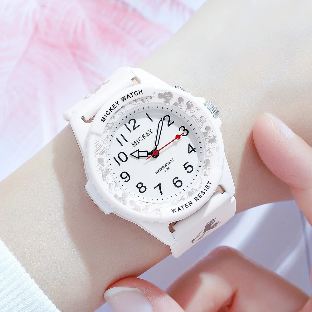 Оригинальные наручные часы Disney, детские часы Disney с силиконовым ремешком, детские часы с Микки Маусом для девочек, кварцевые часы с мультяшным дизайном для начальной школы
Оригинальные наручные часы Disney, детские часы Disney с силиконовым ремешком, детские часы с Микки Маусом для девочек, кварцевые часы с мультяшным дизайном для начальной школы