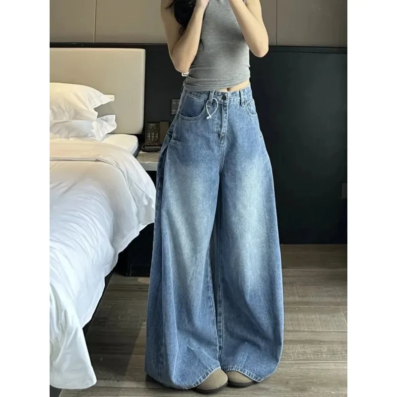 Women's Vintage High-Waisted Pleated Wide-Leg Jeans Loose Floor-Length Pants
Women's Vintage High-Waisted Pleated Wide-Leg Jeans Loose Floor-Length Pants