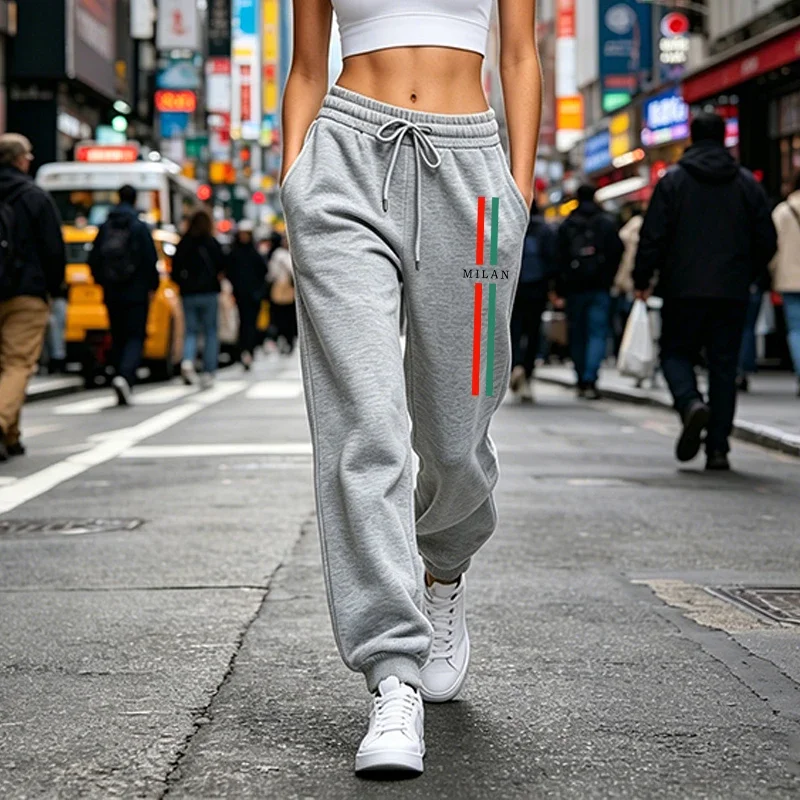 Sport Jogger Sweatpants Soft Fleece Fabric Elastic Waist Relax Fit Side Pockets Random Print Casual Outdoor Fitness Jogging Daily Fashion Pants For Women
Sport Jogger Sweatpants Soft Fleece Fabric Elastic Waist Relax Fit Side Pockets Random Print Casual Outdoor Fitness Jogging Daily Fashion Pants For Women