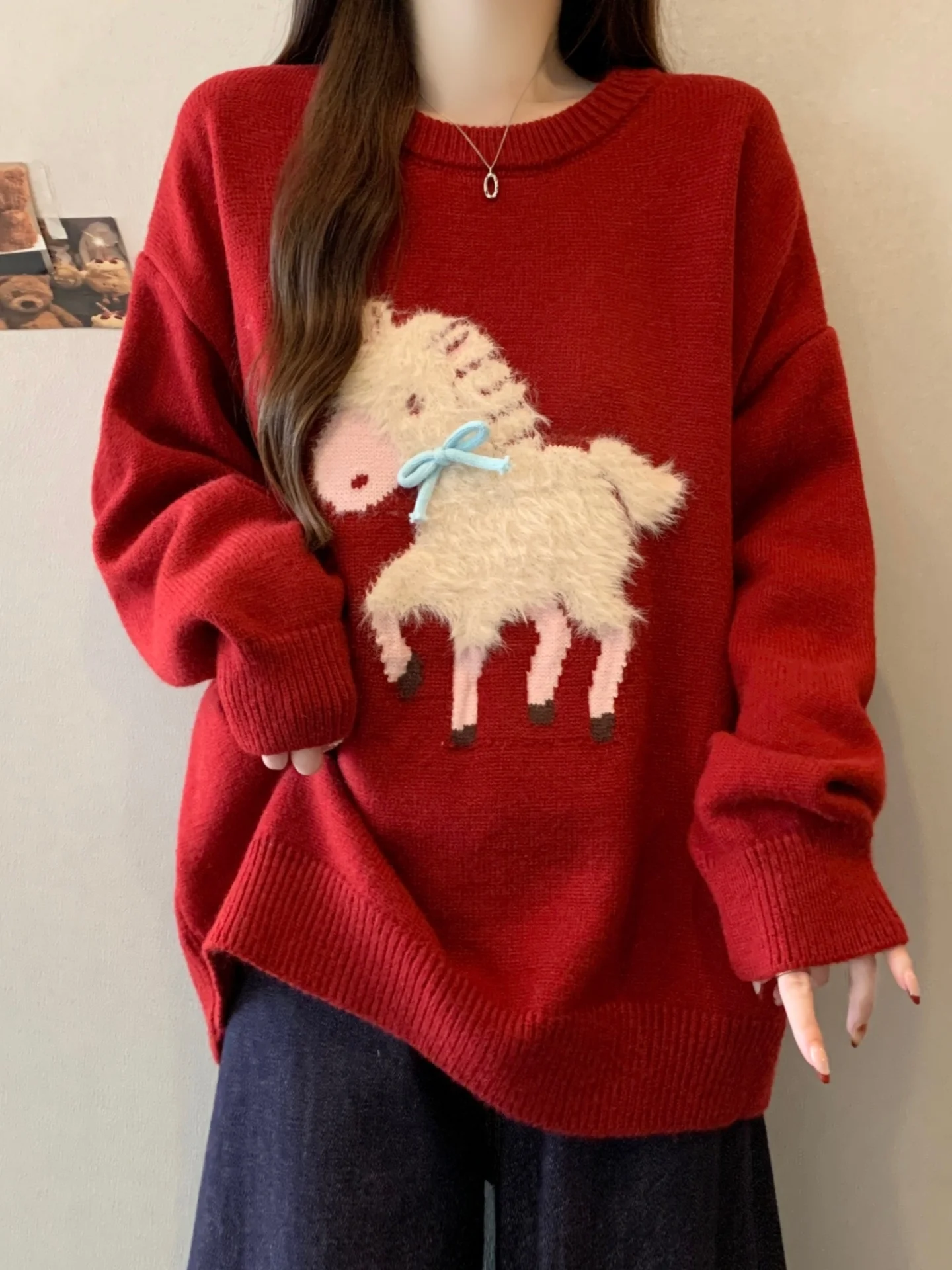 Red Cartoon Knitted Sweater Women's Loose Fit Spring Autumn New Style plus Size Comfortable Lazy Style Top for New Year
Red Cartoon Knitted Sweater Women's Loose Fit Spring Autumn New Style plus Size Comfortable Lazy Style Top for New Year