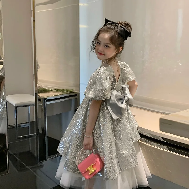 Girls Celebrity Style Princess Dress 2025 Spring New Children's Bubble Sleeve Princess Dress Sequined Fluffy Yarn Dress
Girls Celebrity Style Princess Dress 2025 Spring New Children's Bubble Sleeve Princess Dress Sequined Fluffy Yarn Dress