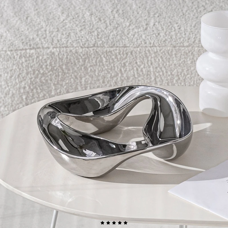 Тарелка с фруктами, настольные контейнеры для еды, закуски, конфеты, сухое блюдо, керамическое гальваника, серебряный светильник, роскошные контейнеры для хранения еды
Тарелка с фруктами, настольные контейнеры для еды, закуски, конфеты, сухое блюдо, керамическое гальваника, серебряный светильник, роскошные контейнеры для хранения еды