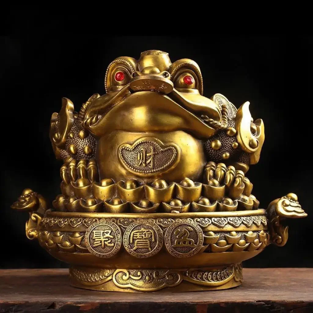 Zhaocai Pure Copper Treasure Pot for Attracting Wealth Three Legged Golden Toad Ornaments Living Room Housewarming Gift
Zhaocai Pure Copper Treasure Pot for Attracting Wealth Three Legged Golden Toad Ornaments Living Room Housewarming Gift