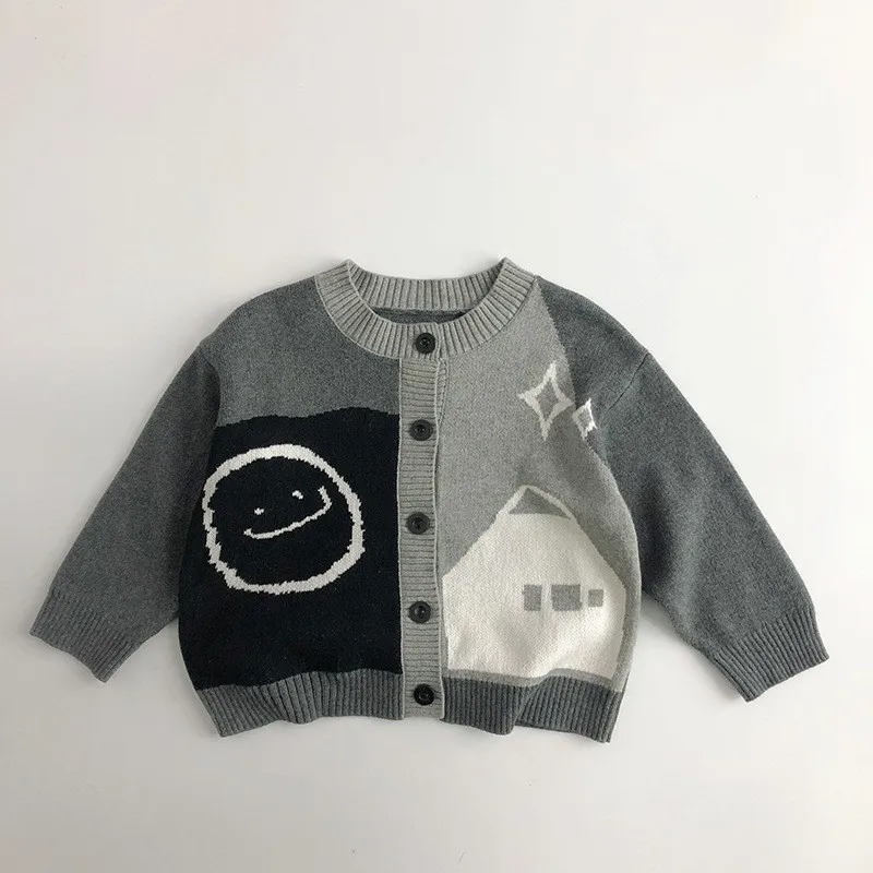 2025 Spring New Children Long Sleeve Knitted Cardigan Baby Boy Girl Cartoon Splicing Sweater Coat Toddler Single Breasted Jacket
2025 Spring New Children Long Sleeve Knitted Cardigan Baby Boy Girl Cartoon Splicing Sweater Coat Toddler Single Breasted Jacket