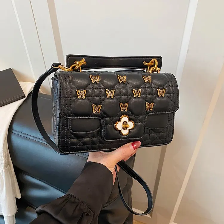 Bag Women's Rhombus Embroidery Thread Niche Handbag 2026 New Fashion Versatile Large Capacity Bags Shoulder Bag
Bag Women's Rhombus Embroidery Thread Niche Handbag 2026 New Fashion Versatile Large Capacity Bags Shoulder Bag