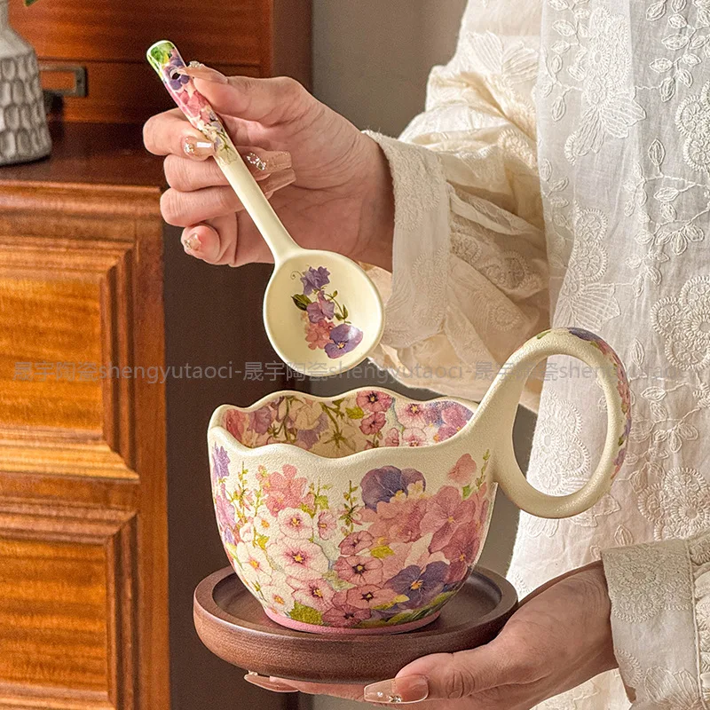 LH Flowering Beige Song Handle Coffee Cup with Spoon Breakfast Cup Ceramic Mug
LH Flowering Beige Song Handle Coffee Cup with Spoon Breakfast Cup Ceramic Mug