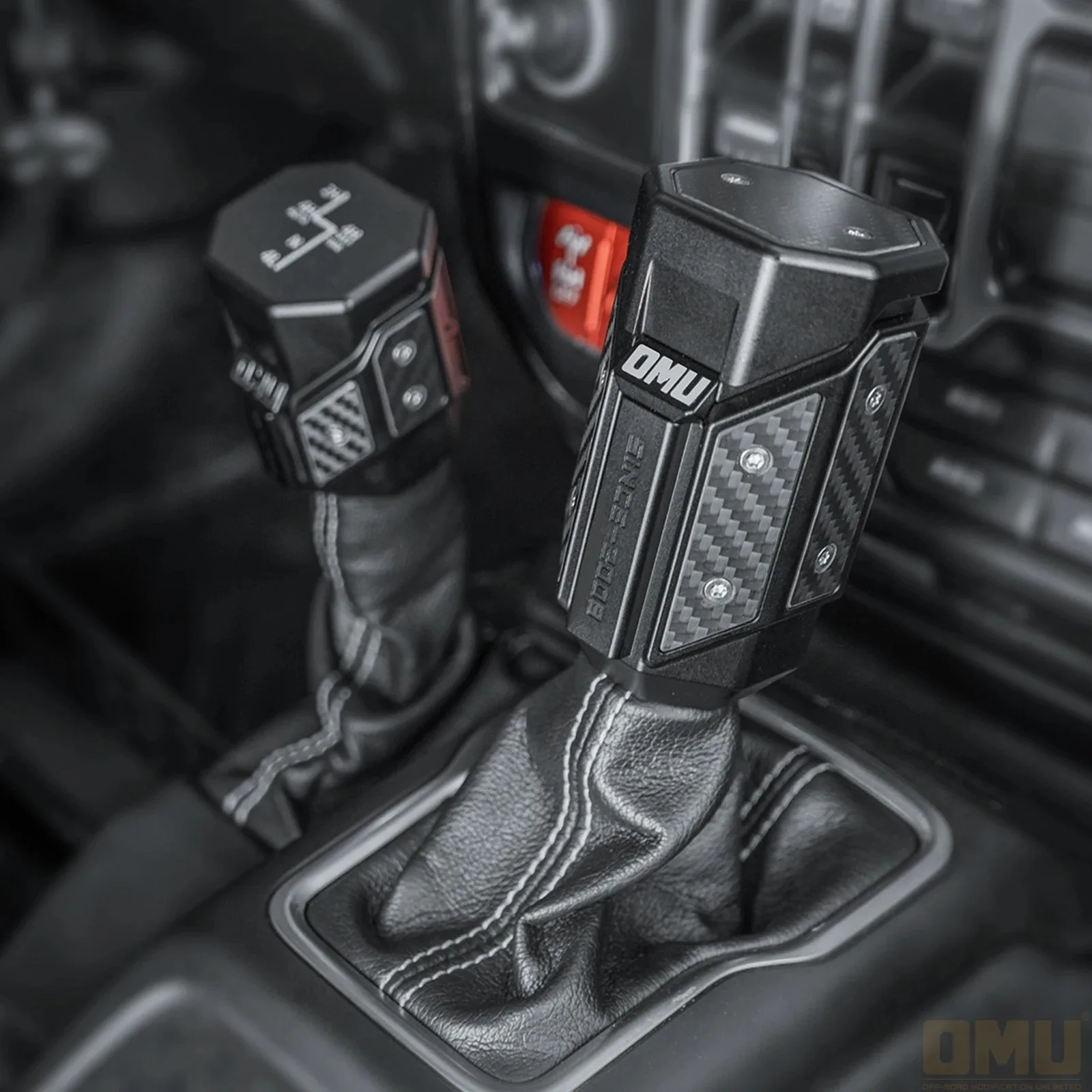 OMU 4x4 Aluminum Gear Lever Shift Knob For 2018-2024 Wrangler JL Gladiator JT Upgrade Car Accessories
OMU 4x4 Aluminum Gear Lever Shift Knob For 2018-2024 Wrangler JL Gladiator JT Upgrade Car Accessories