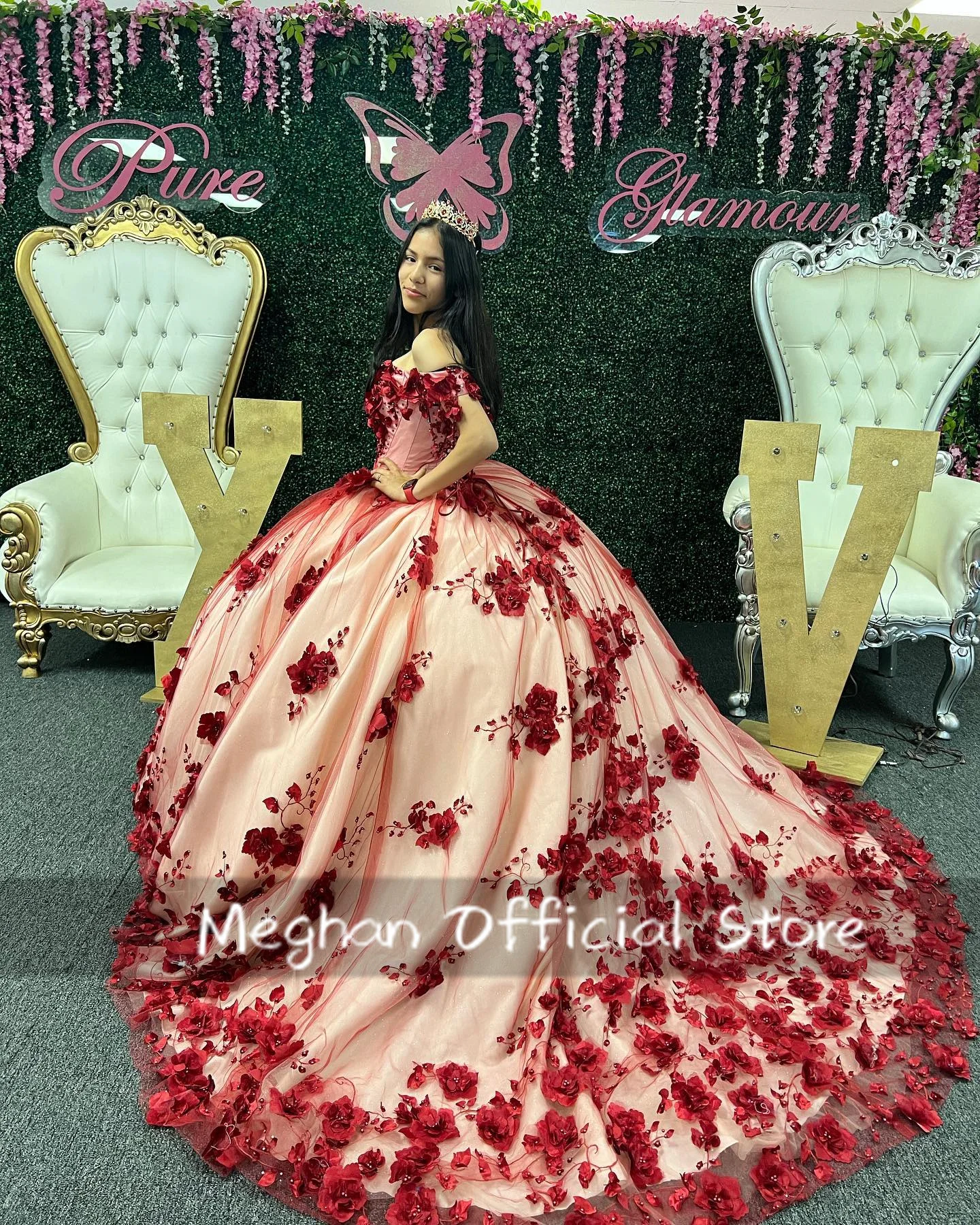 Mexico Princess Red Off The Shoulder Ball Gown Quinceanera Dresses For Girls Beaded 3D Flowers Birthday Party Gowns Lace Up
Mexico Princess Red Off The Shoulder Ball Gown Quinceanera Dresses For Girls Beaded 3D Flowers Birthday Party Gowns Lace Up