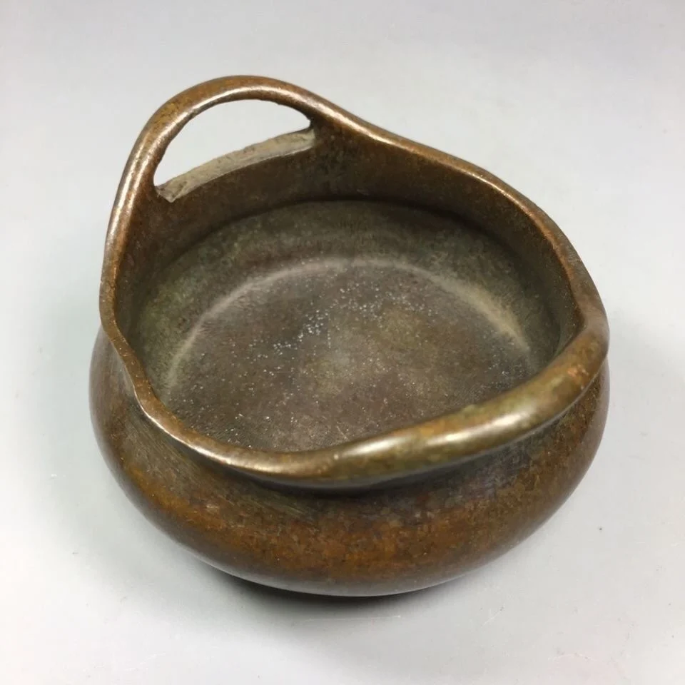 Copper Daming Xuande Burner Copper Incense Burner Line Road Incense Utensils Supplies luxury home decor
Copper Daming Xuande Burner Copper Incense Burner Line Road Incense Utensils Supplies luxury home decor