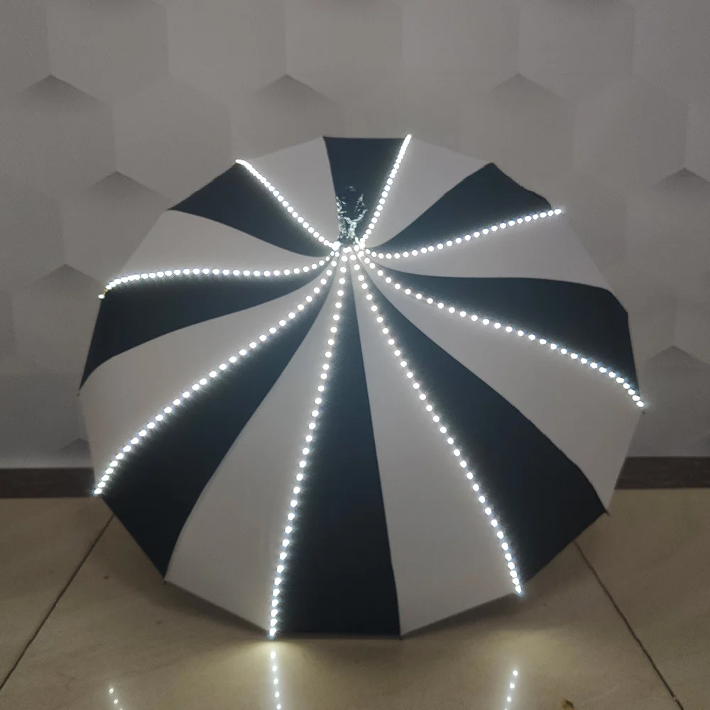 LED light umbrella Halloween Christmas dance performance props Music Festival party playground show light umbrella
LED light umbrella Halloween Christmas dance performance props Music Festival party playground show light umbrella