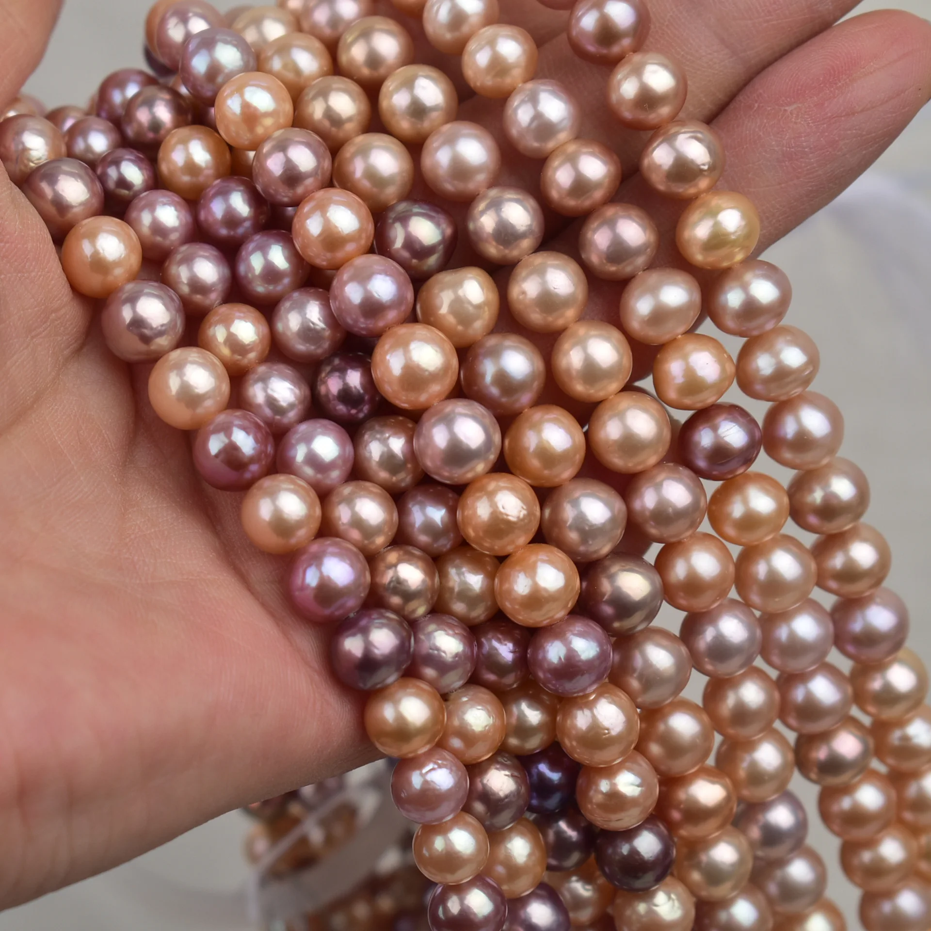 1 Strand 8-9mm Freshwater Pearl Loose Beads for Making DIY Bracelet Necklace Jewelry Accessories Semi-Finished Product Long 40cm
1 Strand 8-9mm Freshwater Pearl Loose Beads for Making DIY Bracelet Necklace Jewelry Accessories Semi-Finished Product Long 40cm