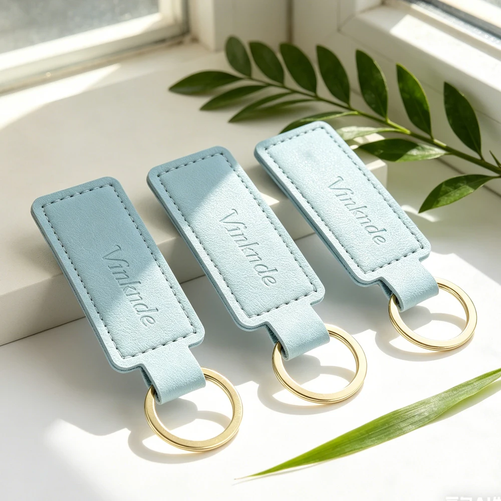 Custom Logo 3x9cm Simple Business Car PU Leather keychain European and American coffee Blue Leather Strip Keychain Jewelry Gift
Custom Logo 3x9cm Simple Business Car PU Leather keychain European and American coffee Blue Leather Strip Keychain Jewelry Gift
