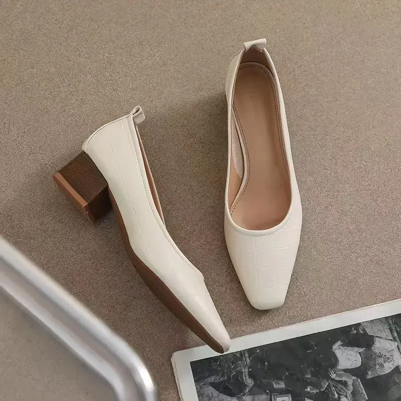 With Medium Heels Office Block Heel Square Chunky Shoes for Women Woman Pumps Toe Spring Summer 2025 Non Slip Luxury Brand Trend
With Medium Heels Office Block Heel Square Chunky Shoes for Women Woman Pumps Toe Spring Summer 2025 Non Slip Luxury Brand Trend