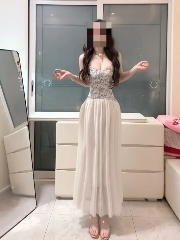 Slimming Pure Desire Sexy Girl Strapless Waist Cinched Long Dress Beautiful Design Summer Cotton Blend No Sleeve U Neck Dress
Slimming Pure Desire Sexy Girl Strapless Waist Cinched Long Dress Beautiful Design Summer Cotton Blend No Sleeve U Neck Dress