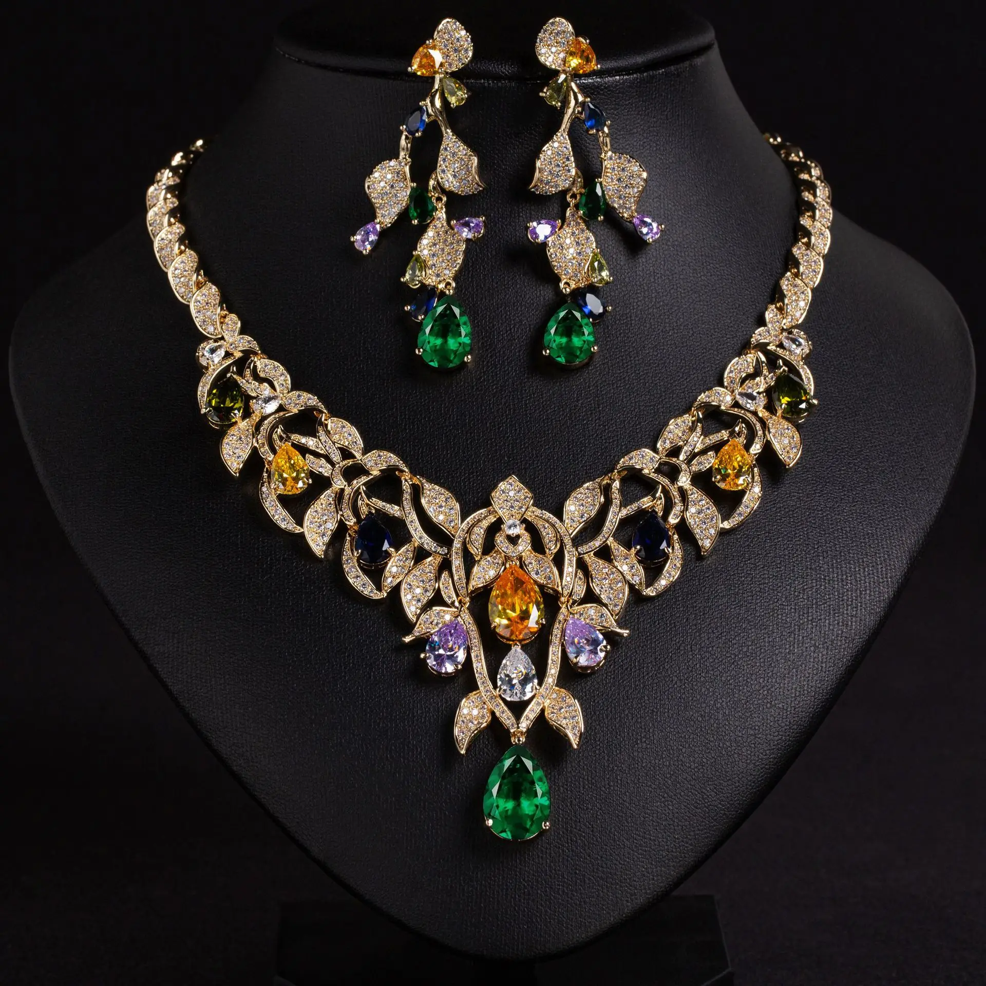 New Exaggerated Necklace&Earrings Gold CZ Multicolored Waterdrop Gemstones Sparkling Party Jewelry
New Exaggerated Necklace&Earrings Gold CZ Multicolored Waterdrop Gemstones Sparkling Party Jewelry