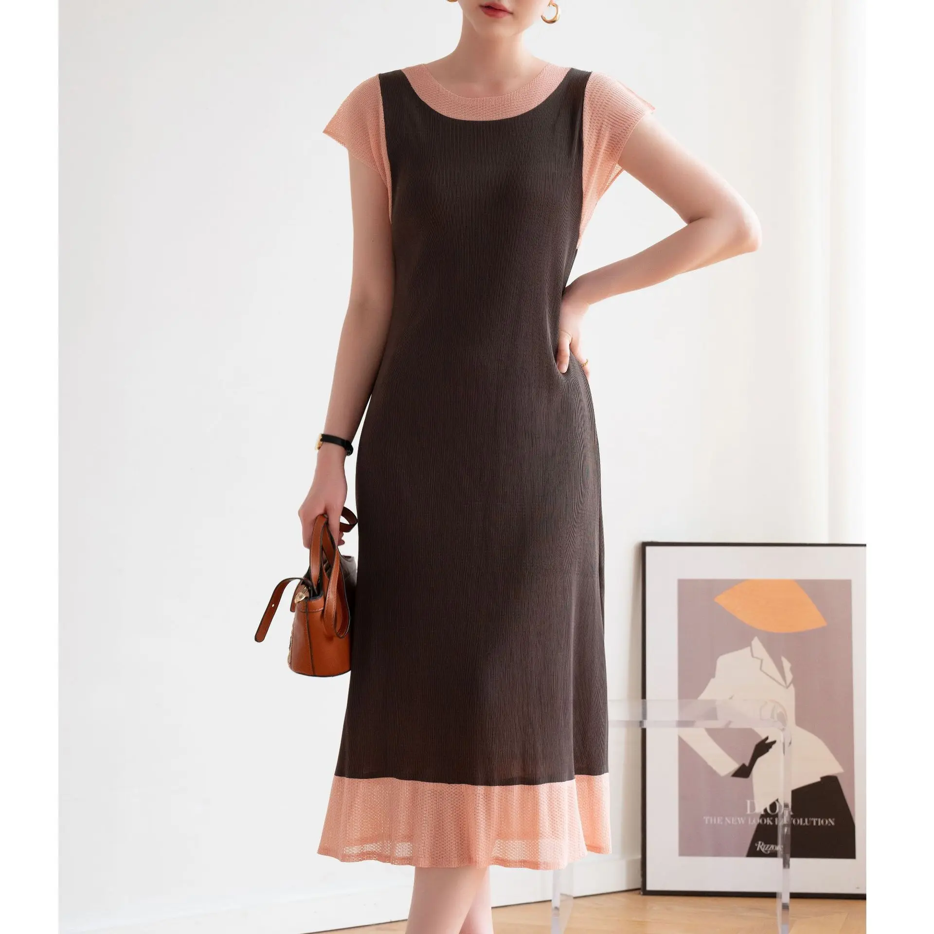 Counter quality: 2025 summer hot high-end pleats, Xiaohongshu strongly recommends sweet, fresh and casual dresses
Counter quality: 2025 summer hot high-end pleats, Xiaohongshu strongly recommends sweet, fresh and casual dresses