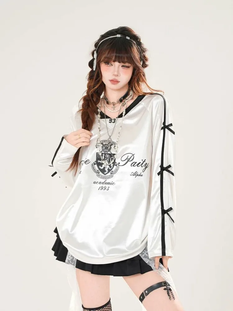 American Vintage Letter Printed Long Sleeved T-shirt Autumn New Loose Top for Women Harajuku Simple Casual Tee Shirt
American Vintage Letter Printed Long Sleeved T-shirt Autumn New Loose Top for Women Harajuku Simple Casual Tee Shirt