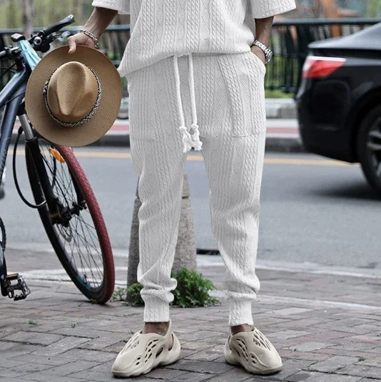 Spring and Autumn New Men's Trousers Jacquard Personalized Hip-Hop Large Drawstring Men's Casual Sports Versatile Pants
Spring and Autumn New Men's Trousers Jacquard Personalized Hip-Hop Large Drawstring Men's Casual Sports Versatile Pants