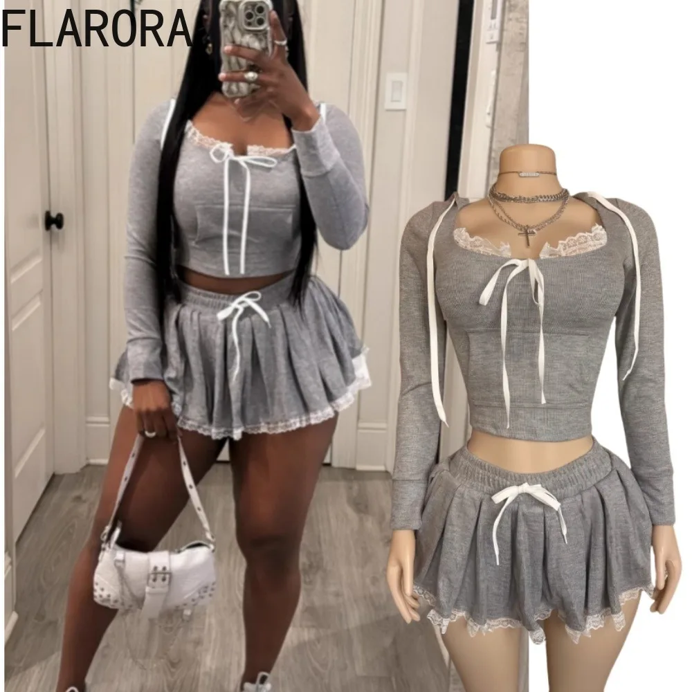 FLARORA Fashion Lace Patchwork 2Pcs Set Woman Long Sleeve Crop Tops And Mini Pleated Skirts Outfits Female Y2k Streetwear New
FLARORA Fashion Lace Patchwork 2Pcs Set Woman Long Sleeve Crop Tops And Mini Pleated Skirts Outfits Female Y2k Streetwear New