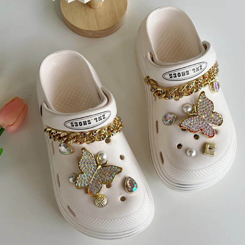 12 PCS/lot Shoe Charms Decoration Buckle Pins Gold-rimmed Rhinaute Butterfly Letter N Pins DIY Combiation for Clog Friend Gift
12 PCS/lot Shoe Charms Decoration Buckle Pins Gold-rimmed Rhinaute Butterfly Letter N Pins DIY Combiation for Clog Friend Gift