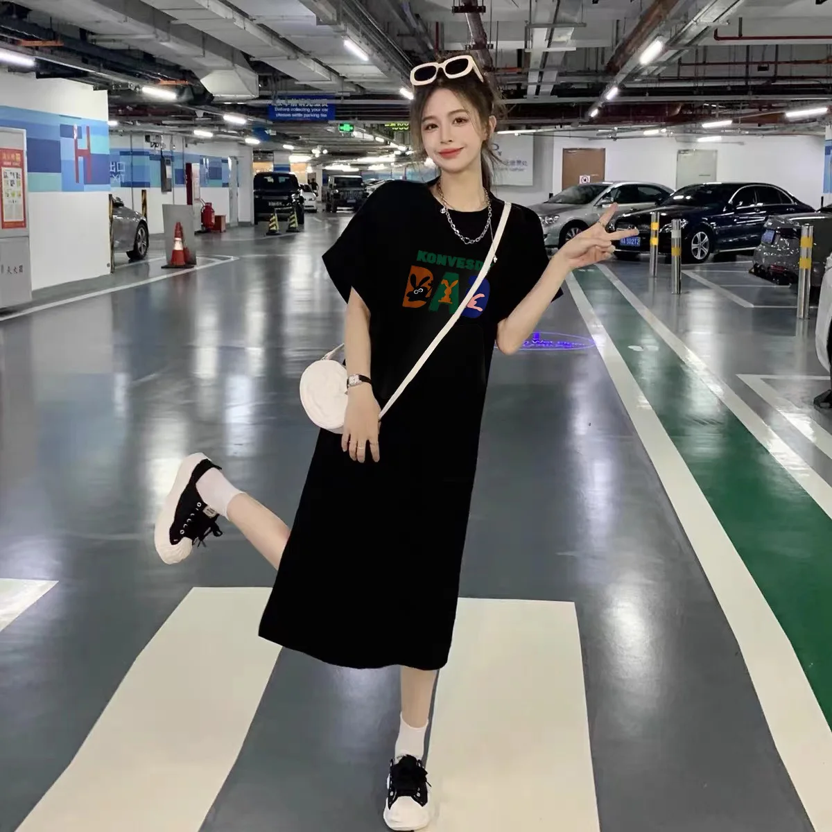 Summer Sleeveless plus Size Dress Midi Length over Knee Loose Fit Home Clothes Sleepwear Outerwear Comfortable Polyester Dress
Summer Sleeveless plus Size Dress Midi Length over Knee Loose Fit Home Clothes Sleepwear Outerwear Comfortable Polyester Dress