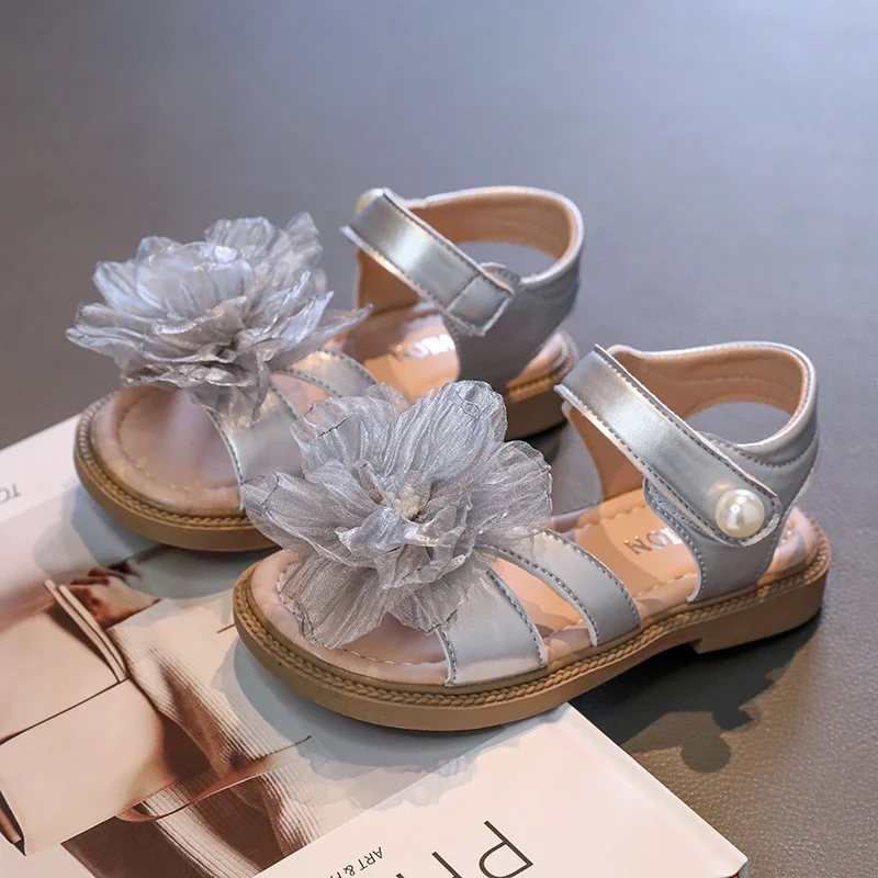 Chic Girl Summer Sandals Elegant Flower Children Fashion Princess Shoes Open-toe Causal Kids Flat Sandals for Wedding Party Soft
Chic Girl Summer Sandals Elegant Flower Children Fashion Princess Shoes Open-toe Causal Kids Flat Sandals for Wedding Party Soft