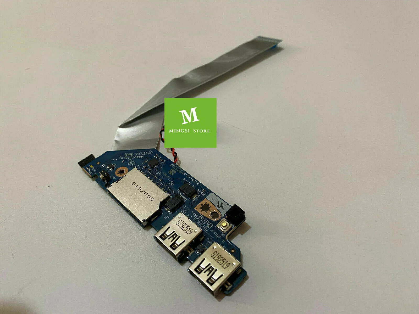 ПОДЛИННЫЙ ДЛЯ LENOVO IDEAPAD S340-15 S340-15API КНОПКА ЧИТАНИЯ КАРТЫ USB-ПЛАТА LS-H131P
ПОДЛИННЫЙ ДЛЯ LENOVO IDEAPAD S340-15 S340-15API КНОПКА ЧИТАНИЯ КАРТЫ USB-ПЛАТА LS-H131P