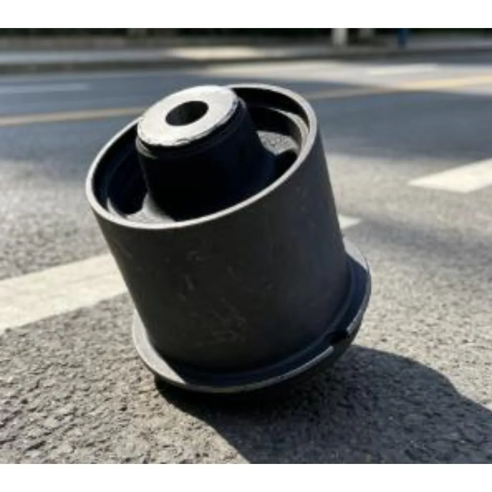 Genuine Automobile Rear Axle Rubber Sleeve Bushings 1pc for Hyundai Verna I30 Celesta Avante for KIA Forte K3S Soul K2 Brand New
Genuine Automobile Rear Axle Rubber Sleeve Bushings 1pc for Hyundai Verna I30 Celesta Avante for KIA Forte K3S Soul K2 Brand New