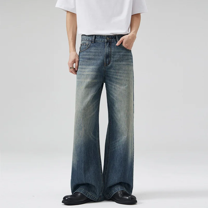 2090 new American retro blue washed gradient natural fading jeans for couples loose straight pants for men
2090 new American retro blue washed gradient natural fading jeans for couples loose straight pants for men