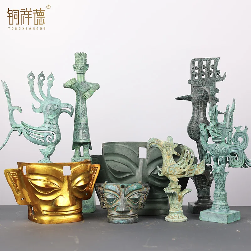 Sanxingdui, посуда из сичуаньской бронзы Гуангана, маска стоящего человека, человеческая голова летающего человека, вертикальный глаз, украшение в виде божественного дерева
Sanxingdui, посуда из сичуаньской бронзы Гуангана, маска стоящего человека, человеческая голова летающего человека, вертикальный глаз, украшение в виде божественного дерева