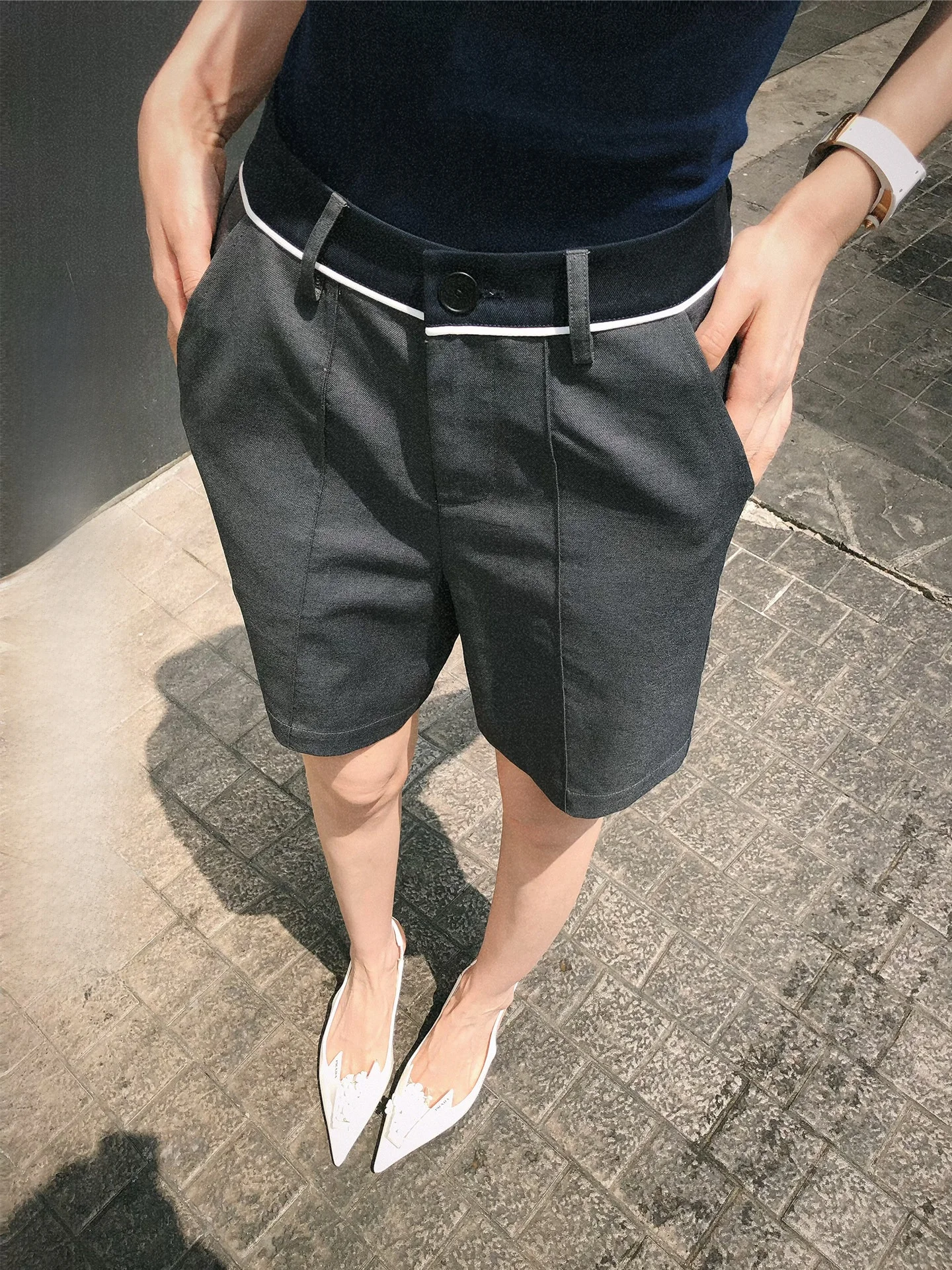 High Quality Color Block Suit Pants Women's Versatile Slimming Casual Drapey Minimalist Wide Leg Five Inch Pants
High Quality Color Block Suit Pants Women's Versatile Slimming Casual Drapey Minimalist Wide Leg Five Inch Pants